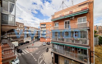 Property slide 20