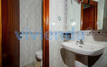 Property slide 30