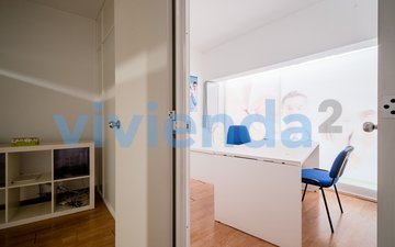 Property slide 25