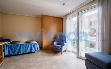 Property slide 24