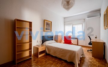 Eigenschaftsfolie 23