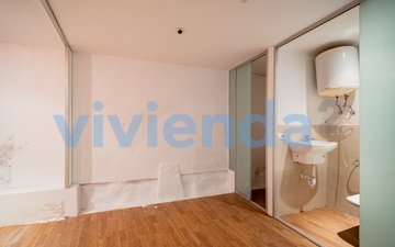 Property slide 18