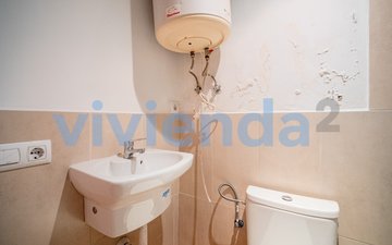 Property slide 21