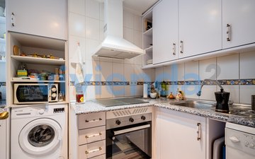 Eigenschaftsfolie 12