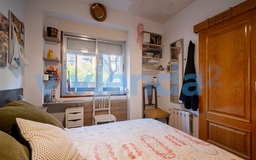 Property slide 14