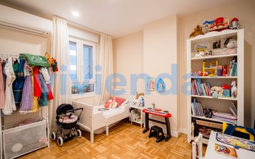 Eigenschaftsfolie 14