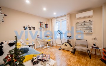 Eigenschaftsfolie 10