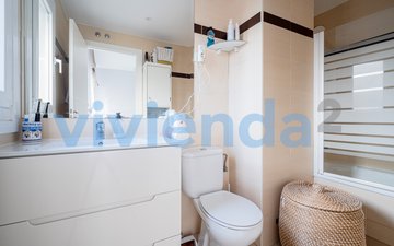 Property slide 35