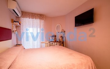 Property slide 15