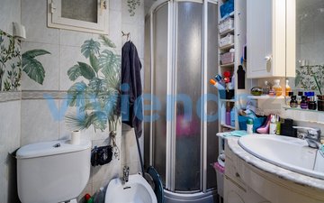 Property slide 14