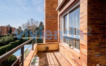 Property slide 28