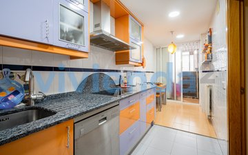 Property slide 40