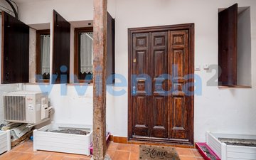 Property slide 21