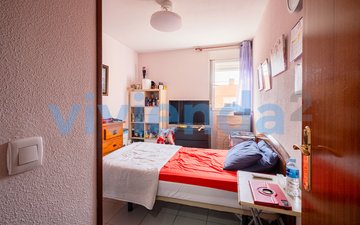 Property slide 18