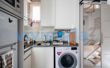 Property slide 10