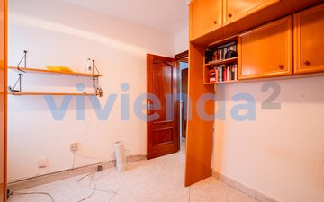 Property slide 16