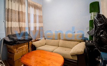 Property slide 21