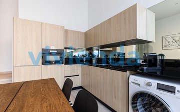 Property slide 15