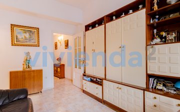 Property slide 21