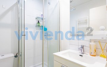 Property slide 25