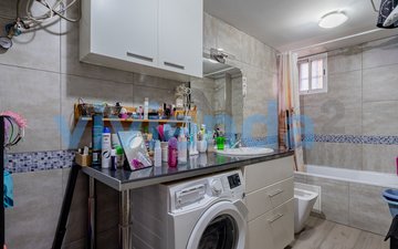 Property slide 22