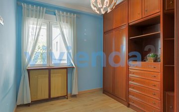 Property slide 21