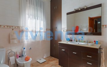 Property slide 19