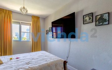 Property slide 14