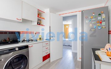 Property slide 22