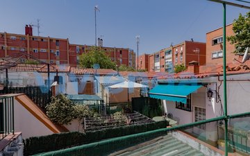 Property slide 21