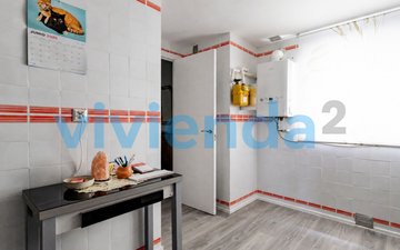 Property slide 20
