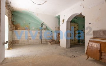 Property slide 23