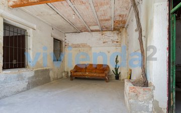 Property slide 22