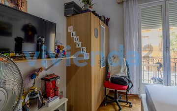 Property slide 12