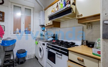 Property slide 16