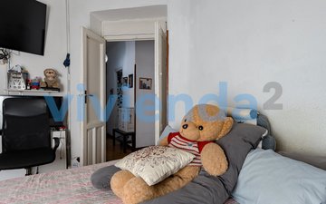 Property slide 22