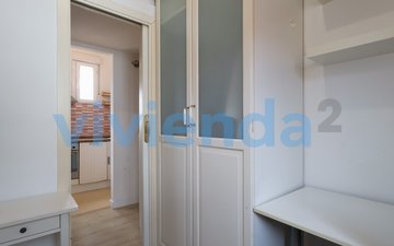 Property slide 25