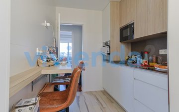 Property slide 14