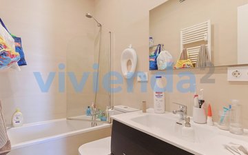 Property slide 22