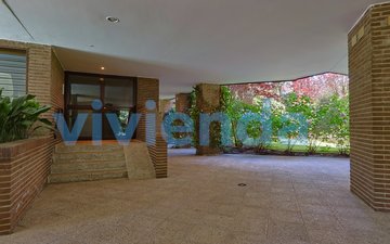 Property slide 30