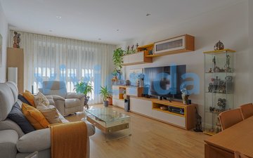 Property slide 18