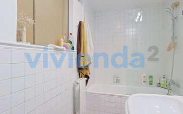 Property slide 21