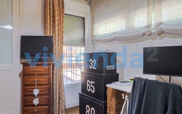 Property slide 24