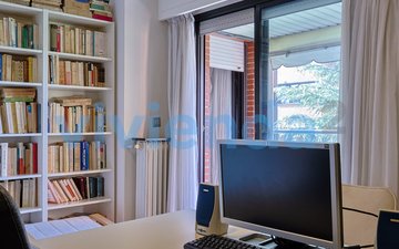 Property slide 22