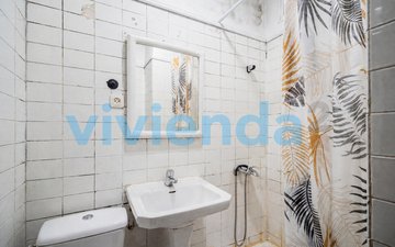 Property slide 24