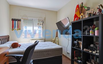 Property slide 10
