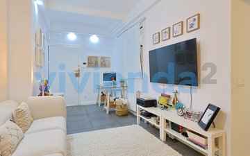 Property slide 21