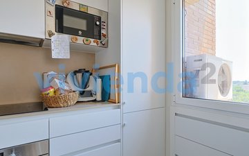 Property slide 14
