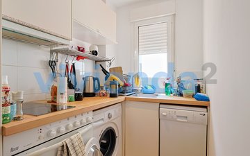 Property slide 15