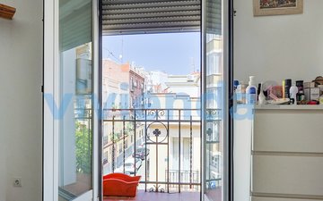 Property slide 22